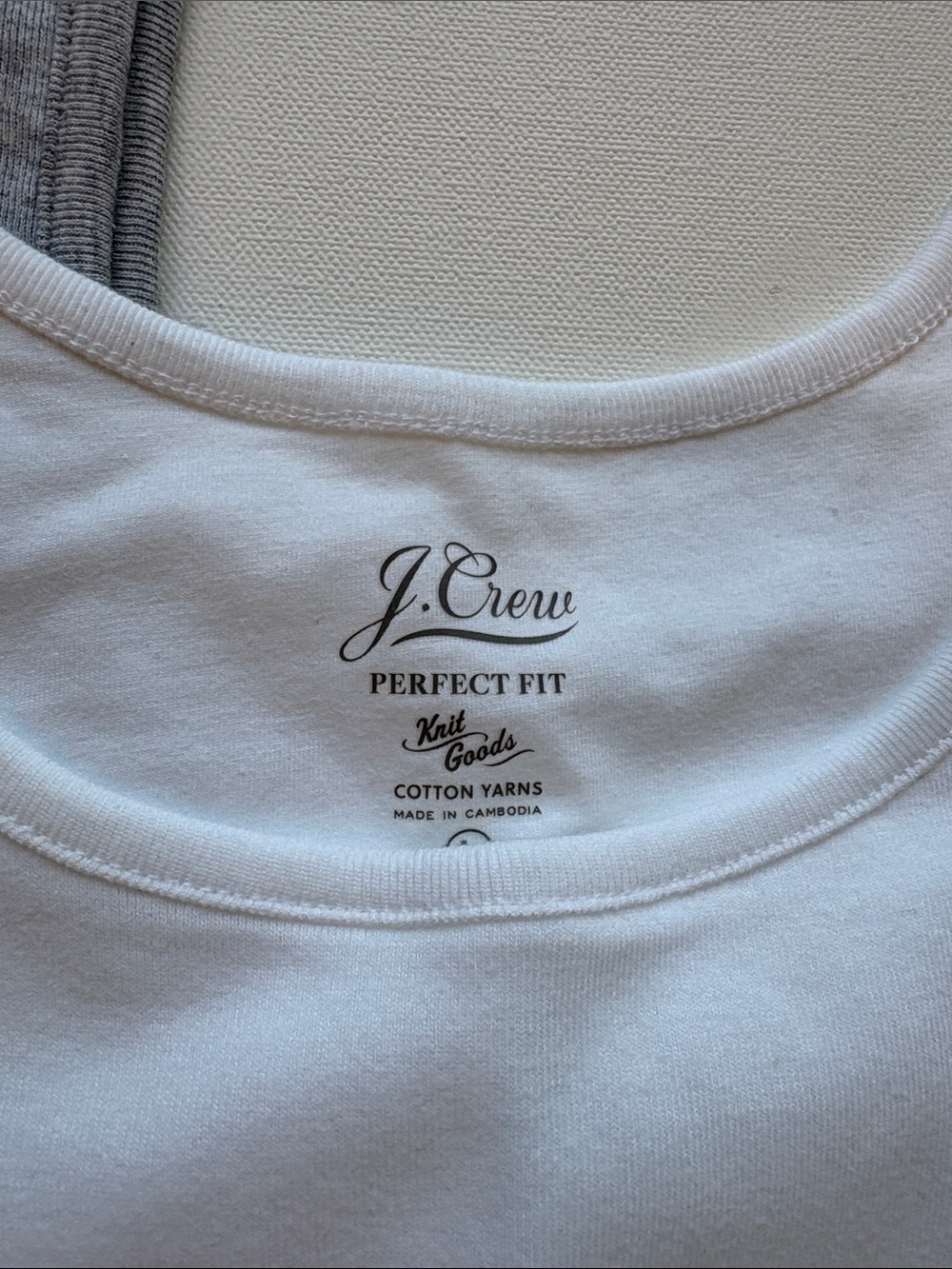 J.Crew Set/2 Perfect-Fit Shelf-Bra Tank Tops -NWT-White/Grey-Size LARGE - Picture 5 of 8